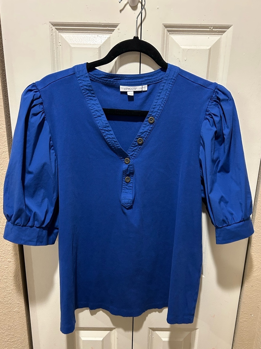 Chico’s Ribbed Puff Sleeve Royal Blue Top , size XXL